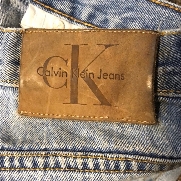 Calvin Klein boyfriend jeans!! - Picture 3 of 4